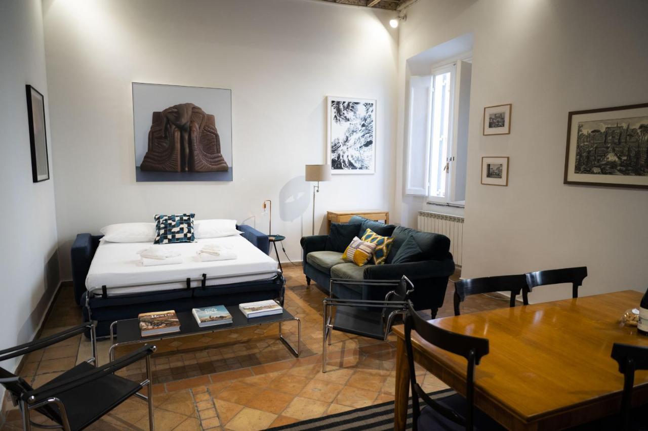 Artsy And Elegant Apartment Near Pantheon Рим Екстериор снимка