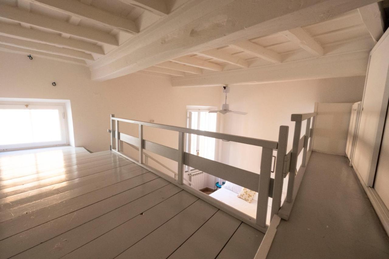 Artsy And Elegant Apartment Near Pantheon Рим Екстериор снимка